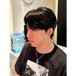 韓国風カルマパーマ 韓国スタイル メンズカット 原宿 表参道