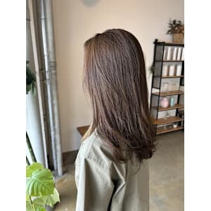 イヤリングカラー