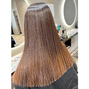 髪質改善ストレート