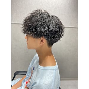 【ツイストスパイラル】/メンズパーマ/メンズカット/池袋