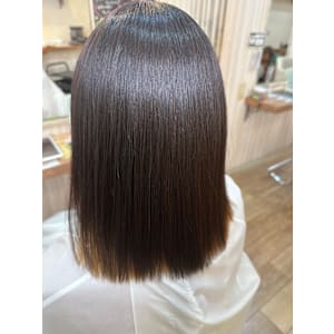 X-axia 【シース・アクシア】×ミディアム