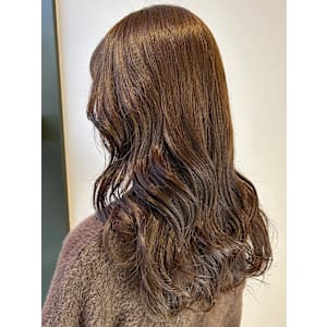 『イヤリングカラー』艶カーキベージュ