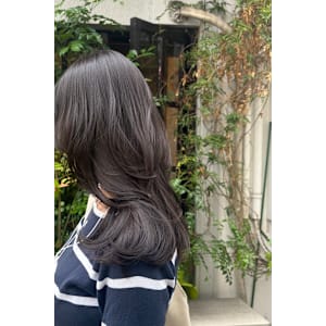 大人レイヤーカット×艶カラー