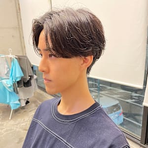 毛流れニュアンスパーマ