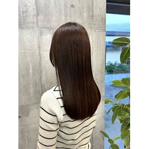 ピンクブラウン