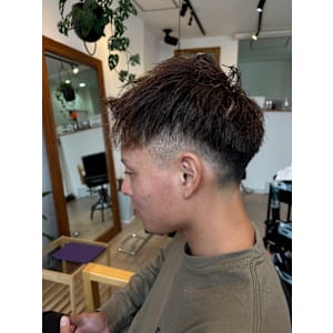 ツーブロ刈り上げ【平塚・秦野・二宮・小田原】