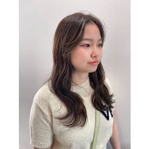 ナチュラルブラウン