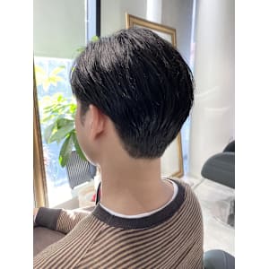 スタイリング簡単爽やかメンズショート