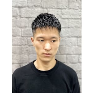 ビジネスヘア×おしゃれソフトモヒカン【理容室/フェード】