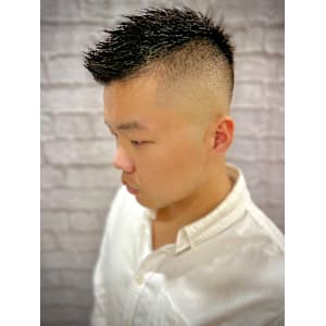 こだわりのソフトモヒカン【フェード】【床屋】