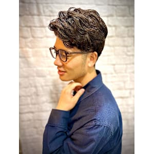 セットの時短！ビジネススマートパーマ【床屋】