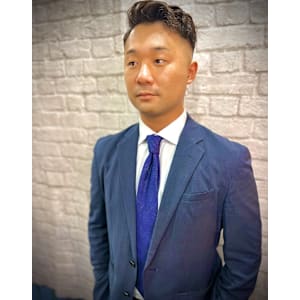 スーツが決まる！メリハリショート！【床屋】【理容室】