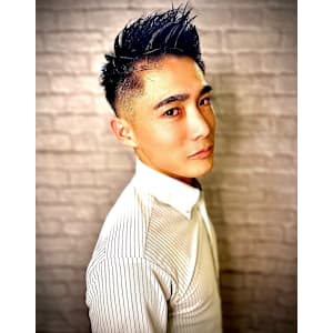 イカしたジェントルマンに、ジェットフェード【床屋】