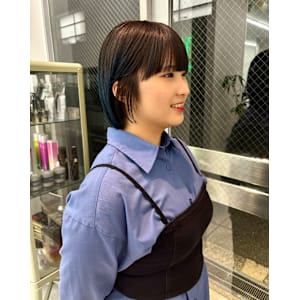 【KARIN】ボブ×ルーツカラーブルー☆