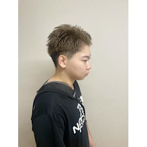 オリーブカラー/ベージュカラー/メンズカット