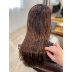 白髪染めとともに髪のさらツヤ髪を - 髪質改善専門美容室MIRA【カミシツカイゼンセンモンビヨウシツミラ】掲載中