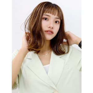 くびれミディアム/ハイライト/ダブルカラー