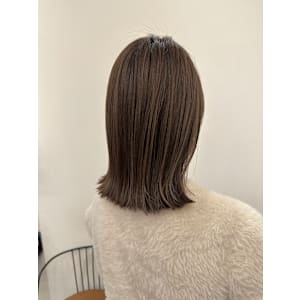 池袋 シークレットハイライト 透明感 切りっぱなしボブ♪