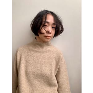 大人ボブ/センターパート/グレージュ/30代/代官山/中目黒