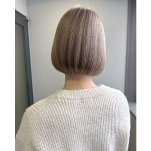 ホワイトグレージュミニボブホワイトベージュ