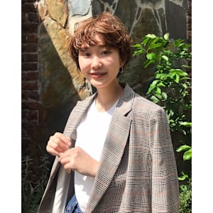 ショート/20代30代/ニュアンスパーマ/春カラー/代官山