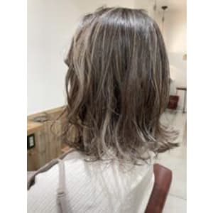 グレージュハイライト