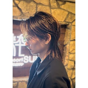 マッシュウルフ/メンズウルフ/似合わせカット/センターパート