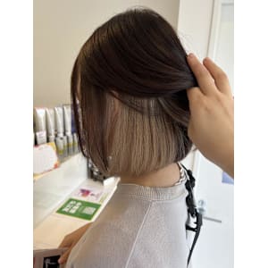 ベージュ×ダークベージュ