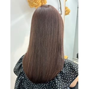 ミディアム//レイヤーカット/艶カラー/水素ケア【藤原】