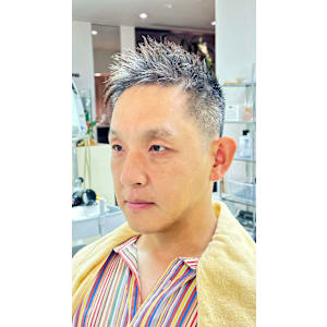 清潔感のあるショートスタイル