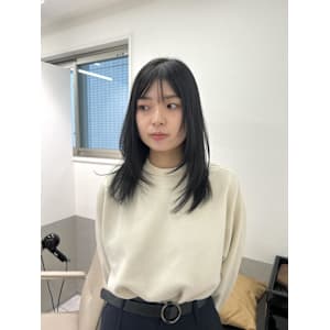 レイヤーカット/グレージュ/ブルージュ/透明感カラー