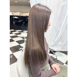 美髪でツヤ感が他店とは違います。