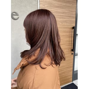 ピンクブラウン