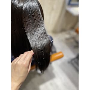 プレミアムケラチントリートメント