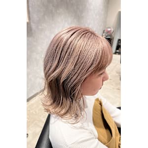 ミルクティーベージュ/ダブルカラー/切りっぱなしボブ