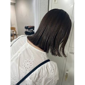 nouvelle.女性専門サロン×ミディアム