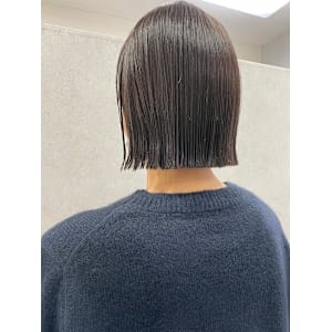 切りっぱなしボブ×こっくりブラウン