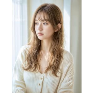 斜めバング グレージュ シルキーベージュ レイヤーカット