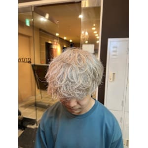 ベージュ　ゆるフワマッシュ