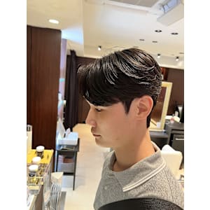 メンズ韓国ヘア ダウンパーマ 韓国俳優ヘア 韓国マッシュ