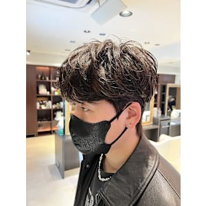 韓国メンズヘア シャドウパーマ ダウンパーマ