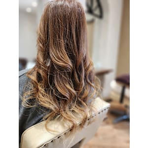 HAIR BRAND Link 小束山店×ロング