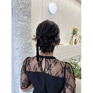 《花屋併設》シニヨンアレンジ