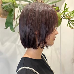《イーズ鎌倉》丸みが可愛いナチュラルなボブヘア/秋冬ヘア