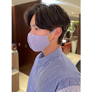 韓国ヘア前下がりカルマパーマ