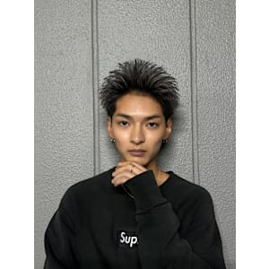 スパイキーショート