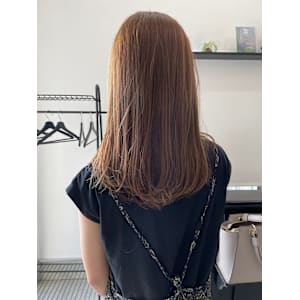 ナチュラルブラウン