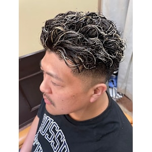 BARBER Chos メンズトータルビューティ×ショート