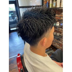 BARBER Chos メンズトータルビューティ×ショート