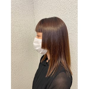 ELLYLONDON 1st.店×ミディアム